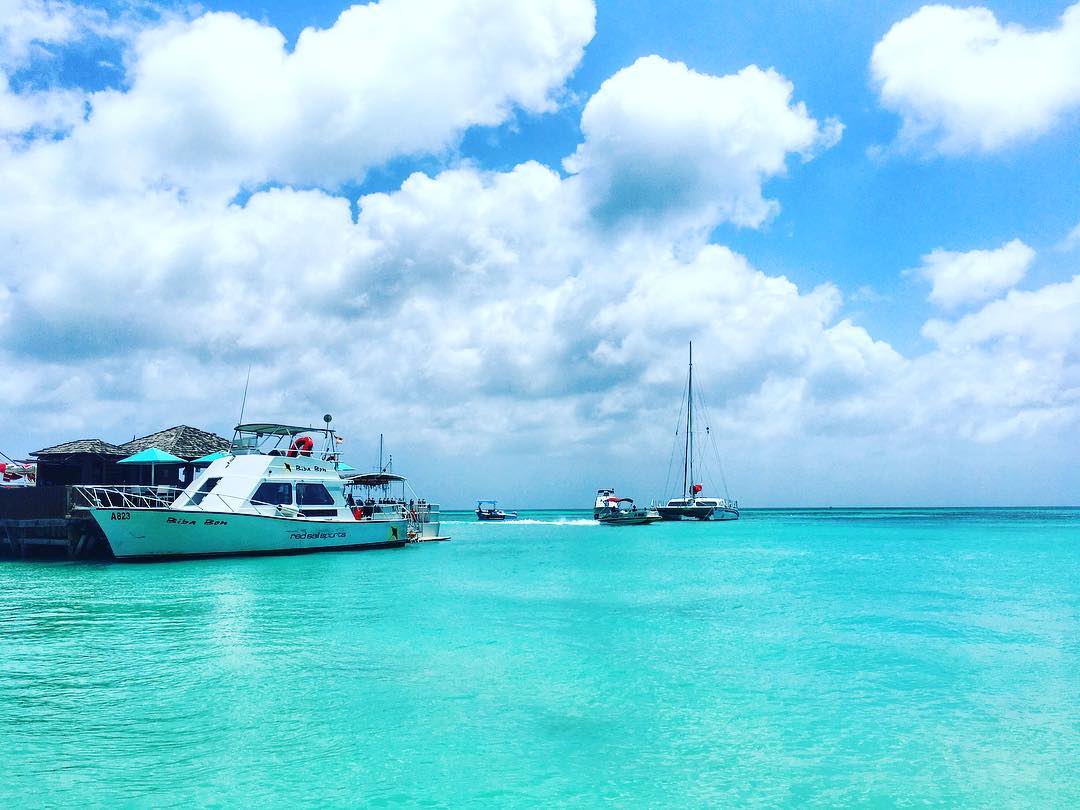 Boat in Aruba