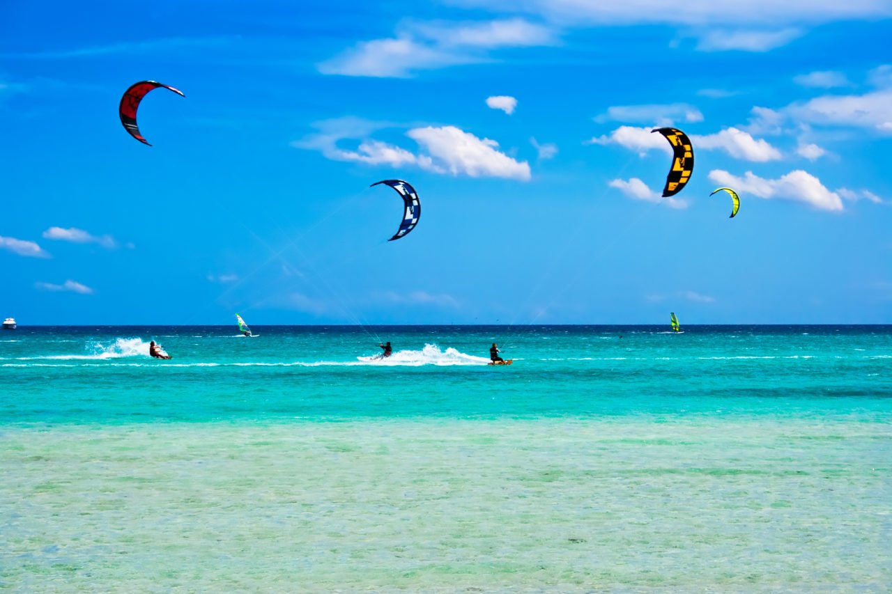 Kitesurfing in Cartagena